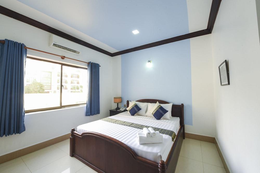 Siem Reap Urban Boutique Hotel Exterior photo