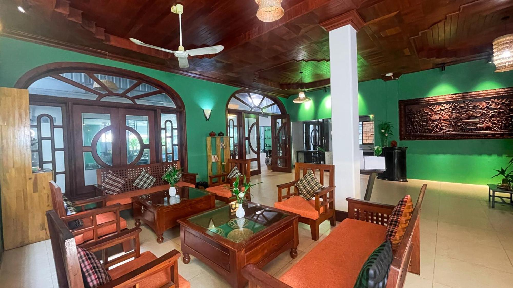 Siem Reap Urban Boutique Hotel Exterior photo